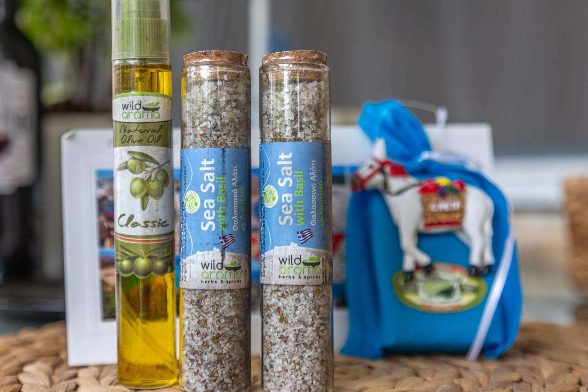 Cocomelo Apts 3 Luxury イラクリオン 部屋 写真