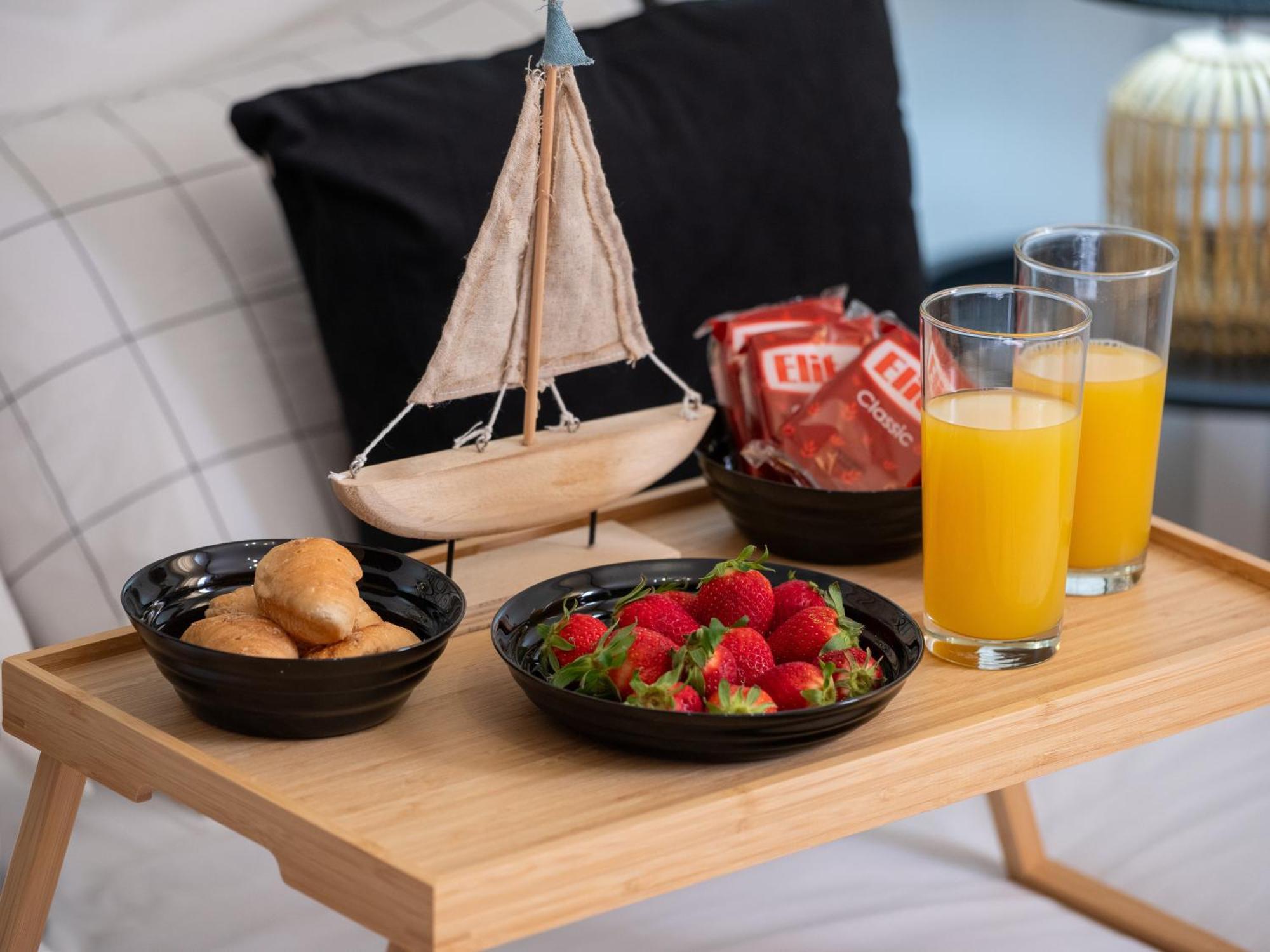 Cocomelo Apts 3 Luxury イラクリオン エクステリア 写真